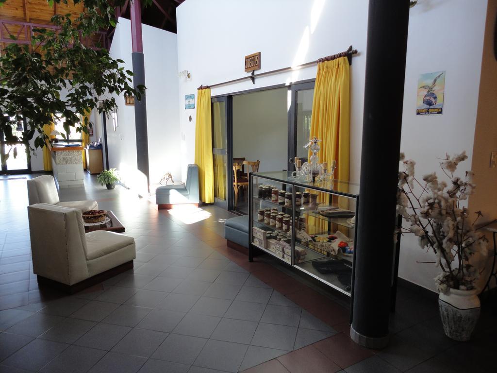 Hotel Lujan Lujan  Bagian luar foto