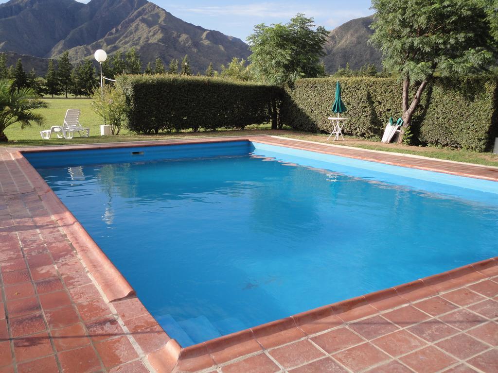 Hotel Lujan Lujan  Bagian luar foto