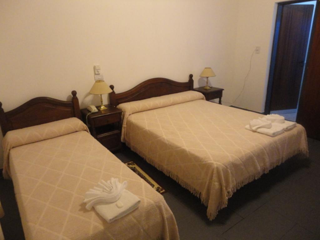 Hotel Lujan Lujan  Ruang foto